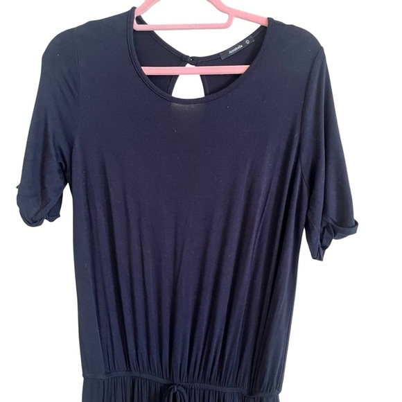 Annabelle Jumpsuit With Pockets - Picture 2 of 10